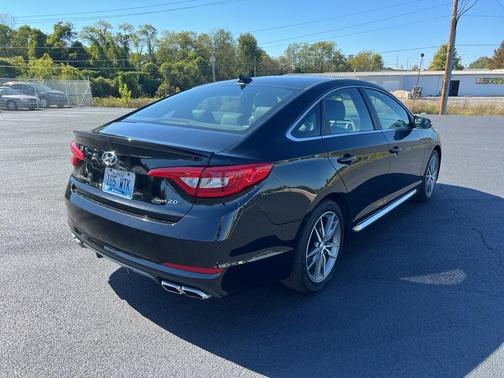 2017 Hyundai SONATA Sport 2.0T