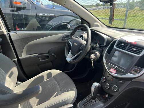 2017 Chevrolet Sonic LS