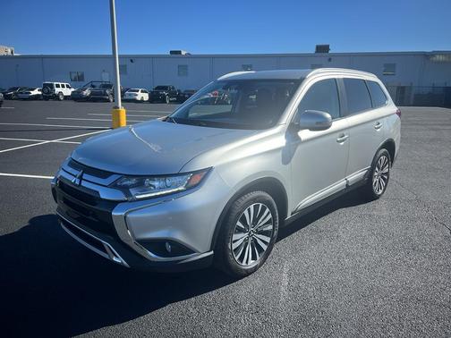 2020 Mitsubishi Outlander SEL