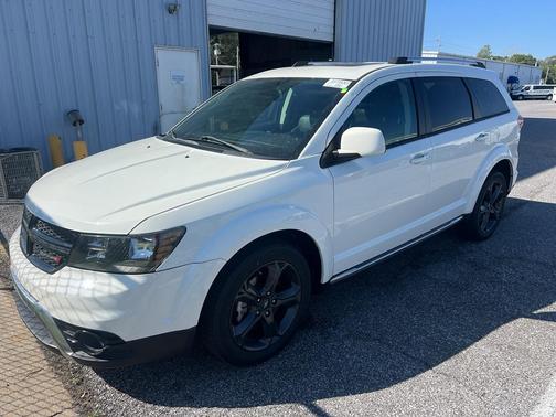 2020 Dodge Journey Crossroad