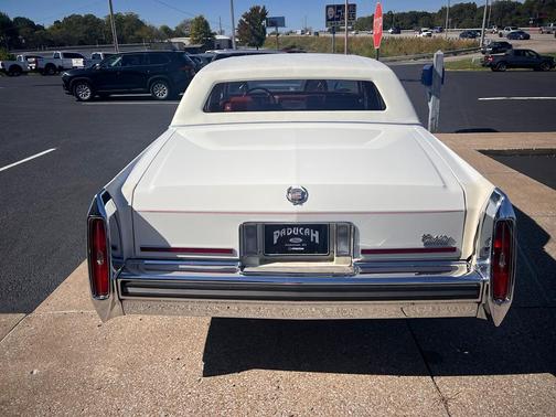 1988 Cadillac Brougham Base
