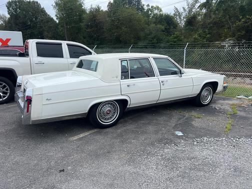1988 Cadillac Brougham Base