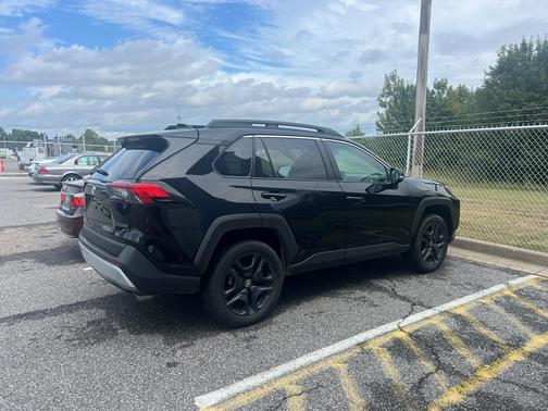 2024 Toyota RAV4 Adventure