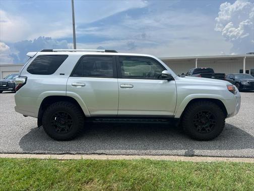 2020 Toyota 4Runner SR5 Premium