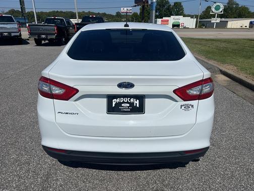 2014 Ford Fusion S