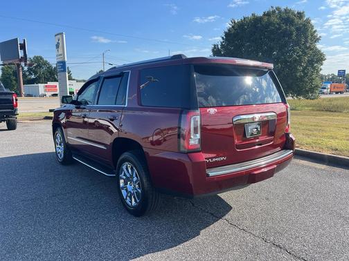 2017 GMC Yukon Denali
