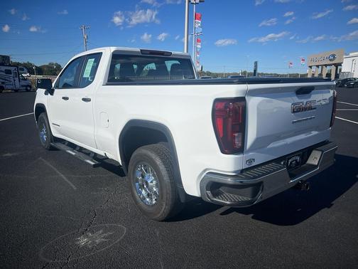 2024 GMC Sierra 1500 Pro