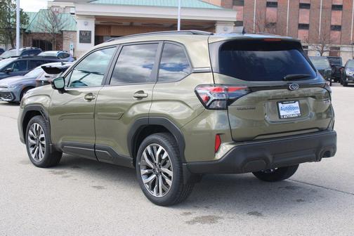 Autumn Green Metallic 2026 Subaru Forester Touring