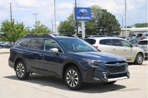 2025 Subaru Outback Touring XT