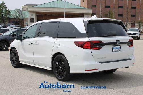 Platinum White Pearl 2023 Honda Odyssey Sport