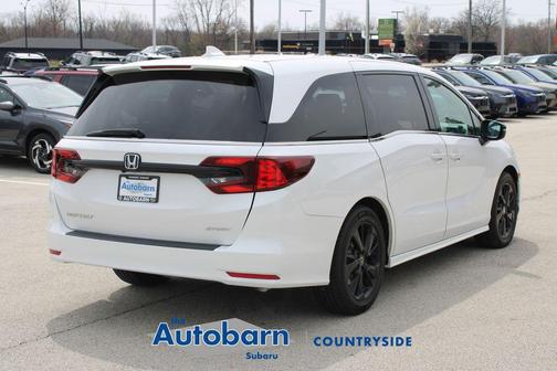 Platinum White Pearl 2023 Honda Odyssey Sport