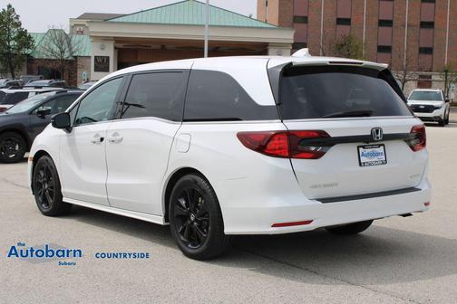 Platinum White Pearl 2023 Honda Odyssey Sport
