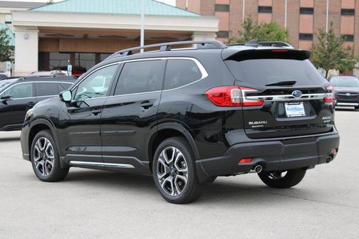 2025 Subaru Ascent Limited 8-Passenger