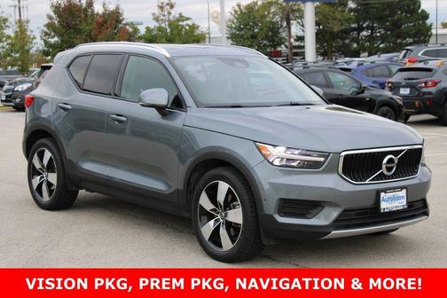 2019 Volvo XC40 T5 Momentum