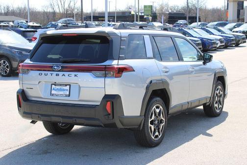 Ice Silver Metallic 2026 Subaru Outback Touring