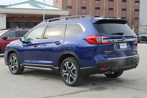 2026 Subaru Ascent Limited 8-Passenger
