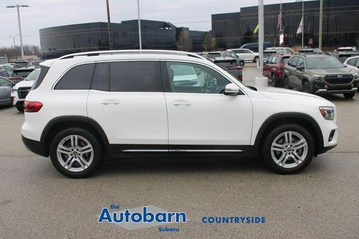 White 2023 Mercedes-Benz GLB 250 4MATIC