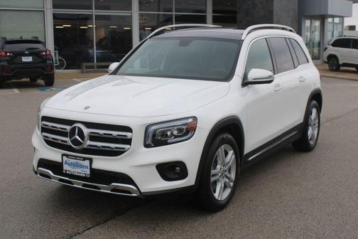 White 2023 Mercedes-Benz GLB 250 4MATIC