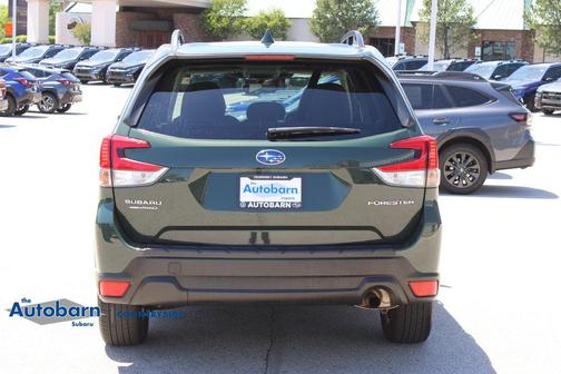 Cascade Green Silica 2023 Subaru Forester Premium