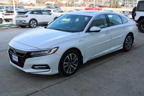 2019 Honda Accord Hybrid Touring
