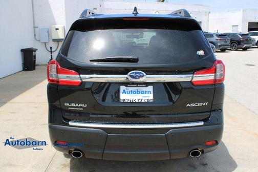 Crystal Black Silica 2021 Subaru Ascent Premium 8-Passenger