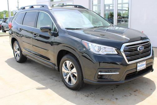Crystal Black Silica 2021 Subaru Ascent Premium 8-Passenger