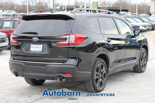 Crystal Black Silica 2025 Subaru Ascent Onyx Edition Touring 7-Passenger