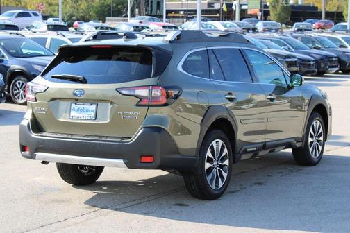 2025 Subaru Outback Touring