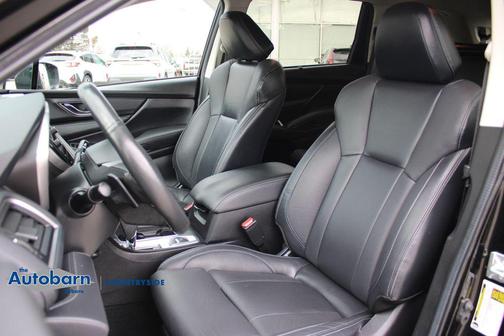 Crystal Black Silica 2023 Subaru Ascent Limited 8-Passenger