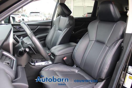 Crystal Black Silica 2023 Subaru Ascent Limited 8-Passenger