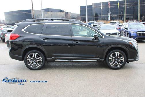 Crystal Black Silica 2023 Subaru Ascent Limited 8-Passenger