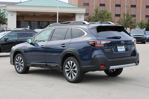2025 Subaru Outback Touring