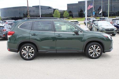 Cascade Green Silica 2022 Subaru Forester Limited