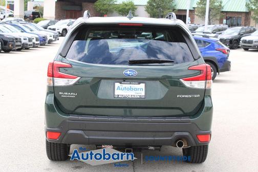 Cascade Green Silica 2022 Subaru Forester Limited
