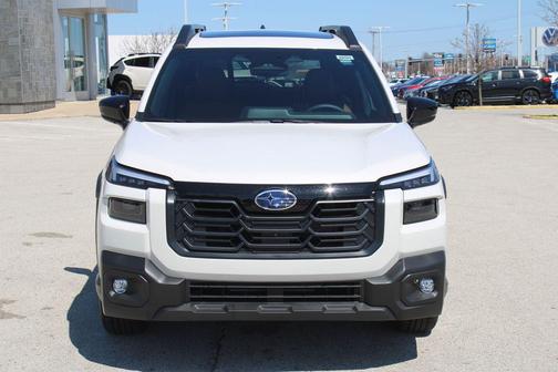 Crystal White Pearl 2026 Subaru Outback Touring XT