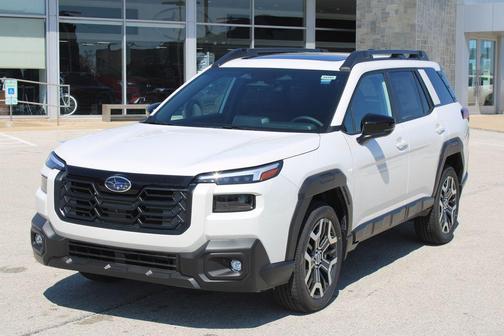 Crystal White Pearl 2026 Subaru Outback Touring XT