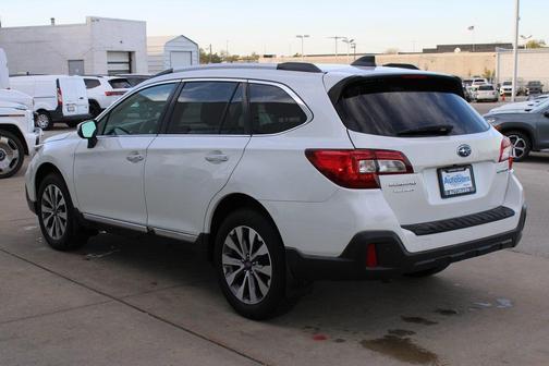 2019 Subaru Outback 2.5i Touring