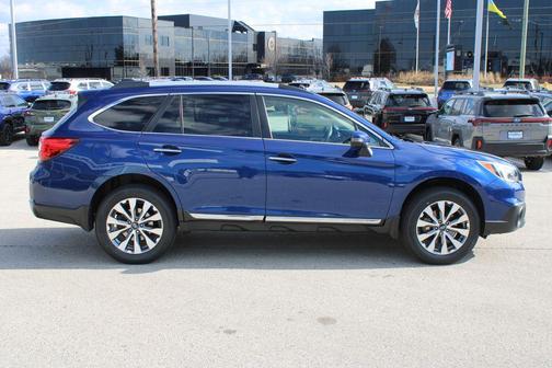 2017 Subaru Outback 3.6R Touring