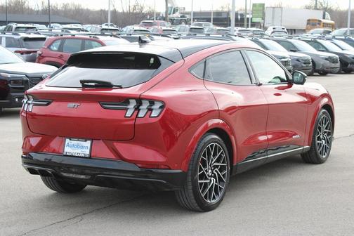 2022 Ford Mustang Mach-E GT