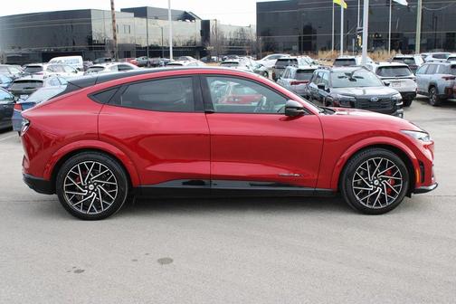 2022 Ford Mustang Mach-E GT