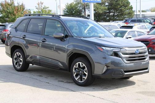 2025 Subaru Forester Premium