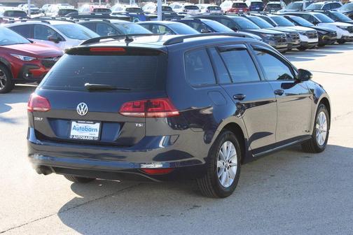 2016 Volkswagen Golf SportWagen TSI S 4-Door