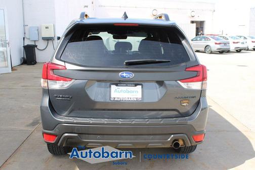 Magnetite Gray Metallic 2024 Subaru Forester Wilderness