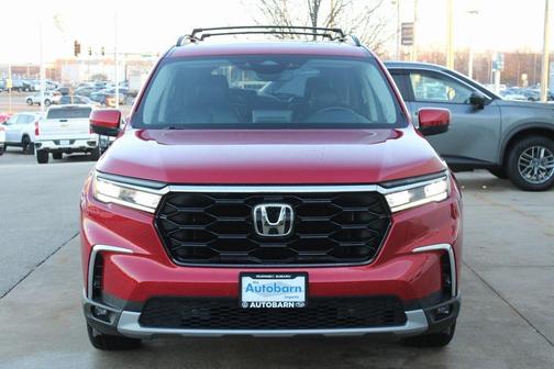 2023 Honda Pilot Touring 8-Passenger