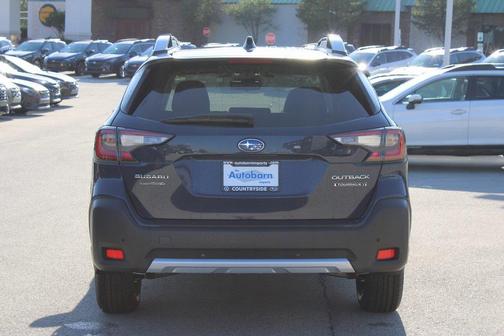 2025 Subaru Outback Touring XT