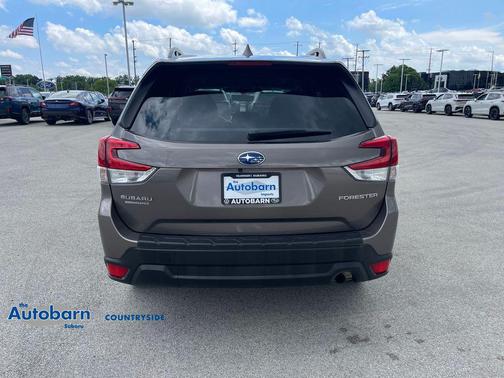 Brilliant Bronze Metallic 2023 Subaru Forester Premium