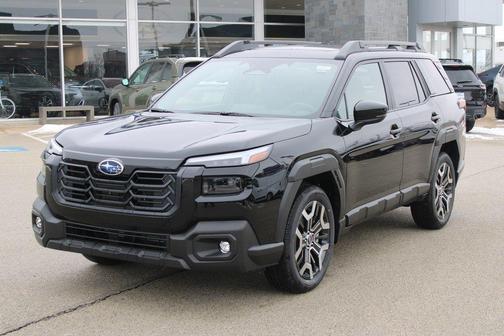 Crystal Black Silica 2026 Subaru Outback Touring XT