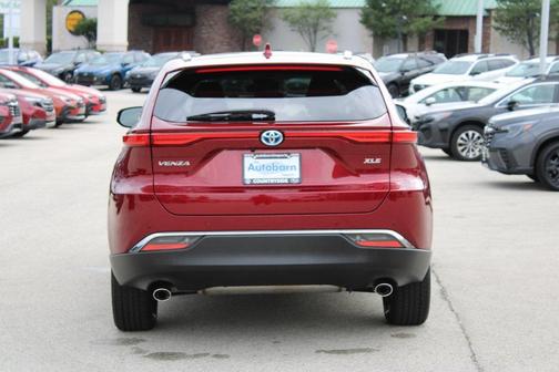 2024 Toyota Venza 