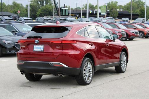 2024 Toyota Venza XLE