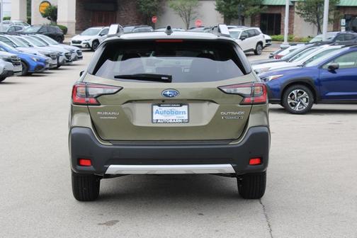 2025 Subaru Outback Touring XT